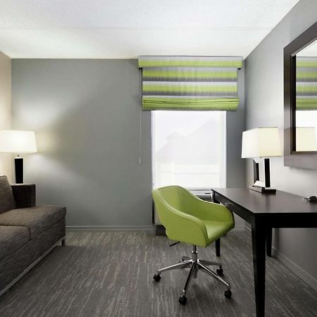 Hampton Inn And Suites Houston Clear Lake Nasa Webster Exterior foto